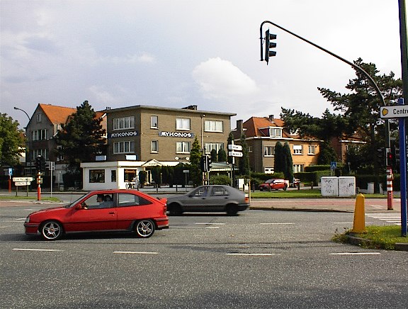 H00004.jpg (92172 bytes)